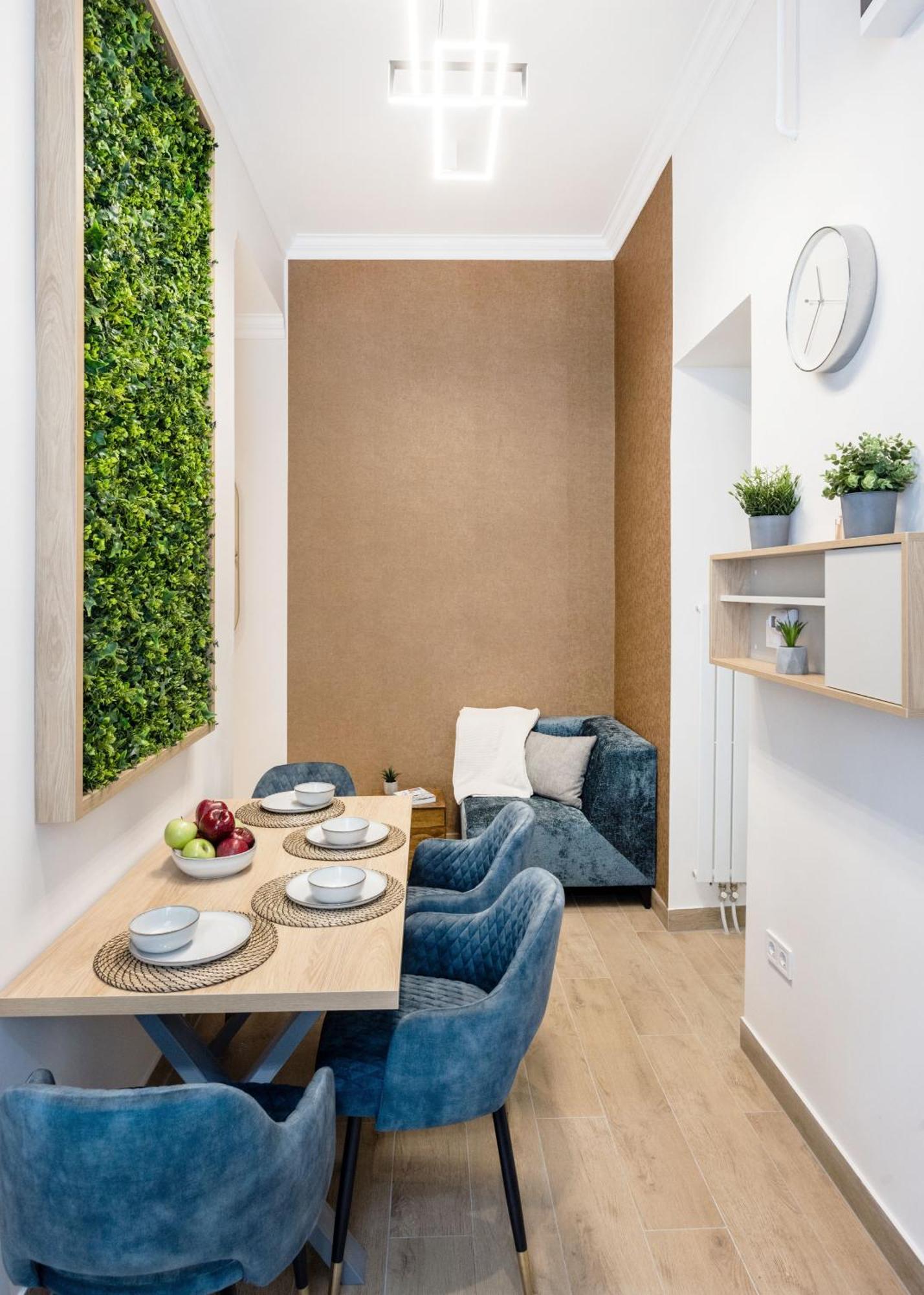 Sleek Downtown Living Apartment Budapest Exterior photo