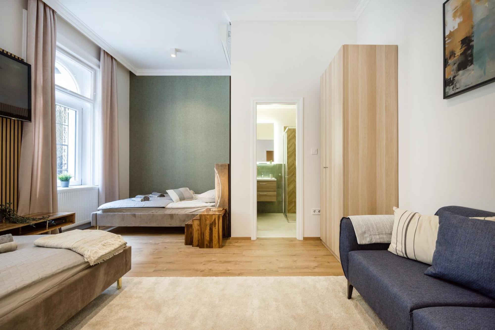 Sleek Downtown Living Apartment Budapest Exterior photo